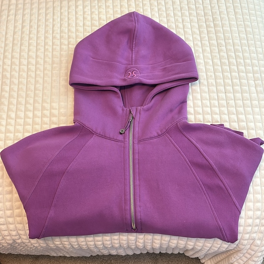 COPY - Lululemon Scuba Sweatshirt